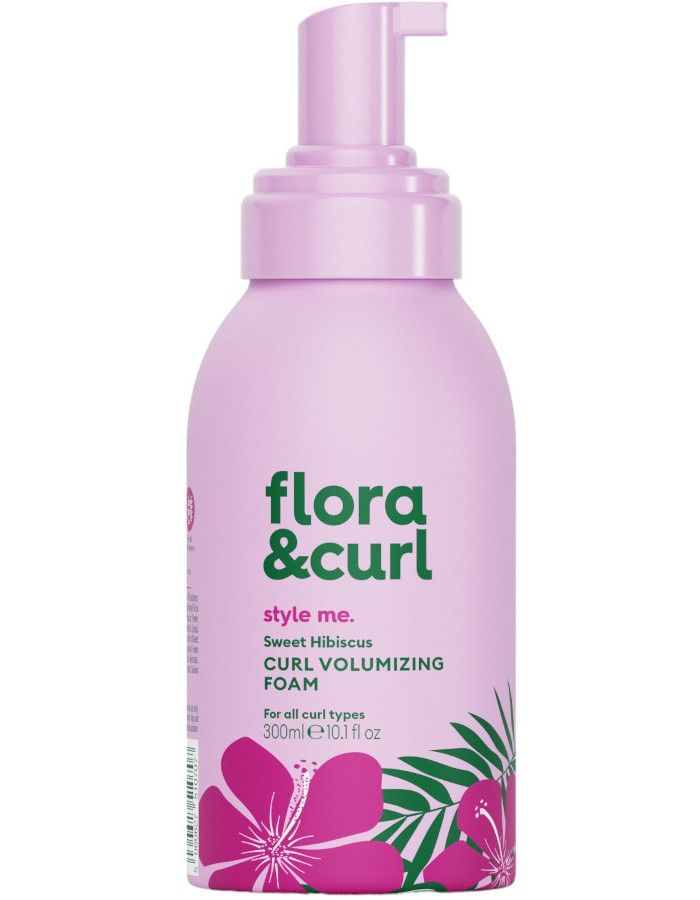 Flora & Curl Sweet Hibiscus Curl Volumizing Foam geeft je haar direct een volumeboost door de strengen vanaf de wortels tot de punten op te tillen en het volume te vergroten.