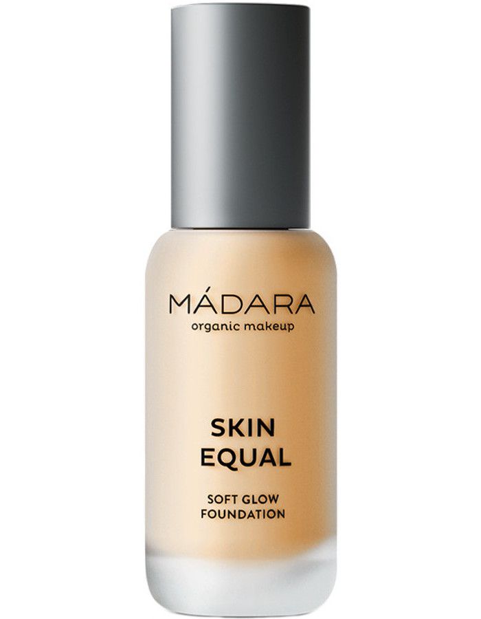Mádara Skin Equal Spf15 Soft Glow Foundation 40 Sand 30ml 4752223000508 snel, veilig en gemakkelijk online kopen bij Beauty4skin.nl