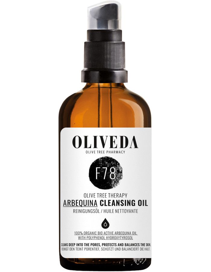 Oliveda F78 Arbequina Cleansing Oil combineert met de natuurlijke lipidenlaag van de huid en ondersteunt het vernieuwingsproces ervan.