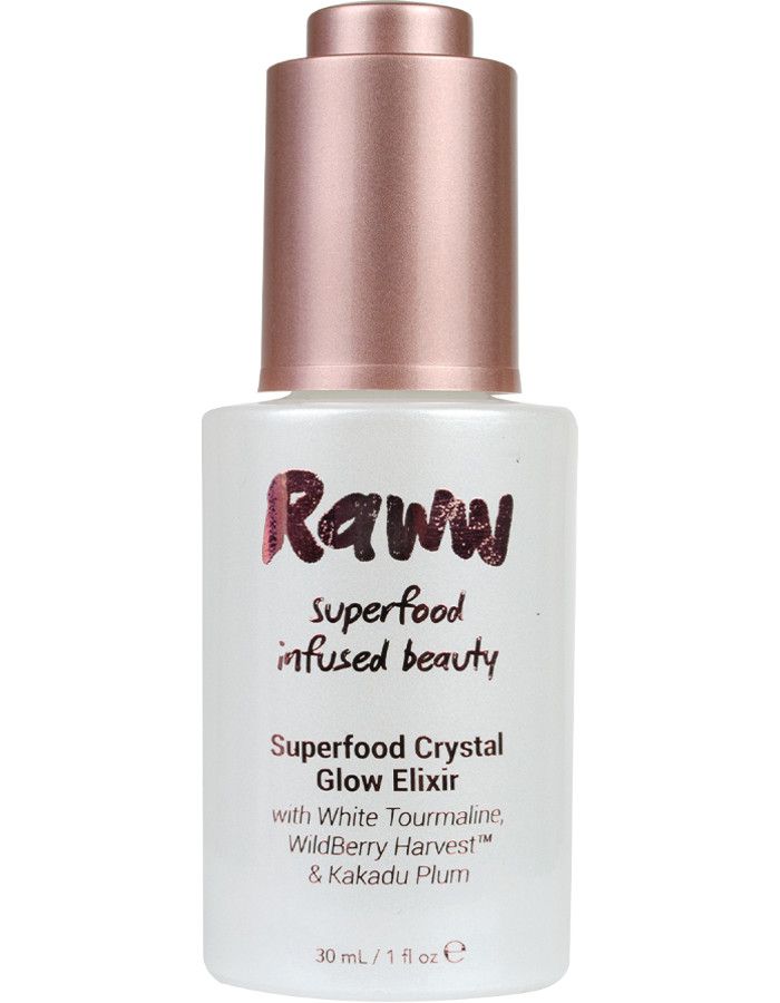 Raww Superfood Crystal Glow Elixir is een echte alles-in-één skin glow booster die opdroogt met een iriserende finish, maar verder gaat dan alleen een oppervlakkige glans.