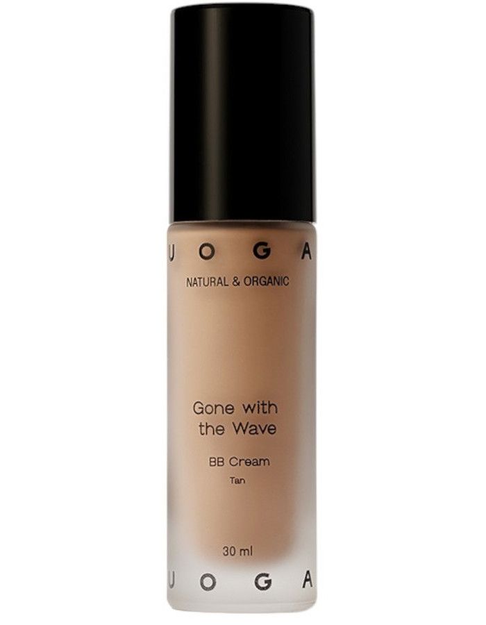 Uoga Uoga 661 Moisturising BB Cream Gone With The Wave is ideaal voor een frisse, natuurlijke look zonder een zware laag make-up.